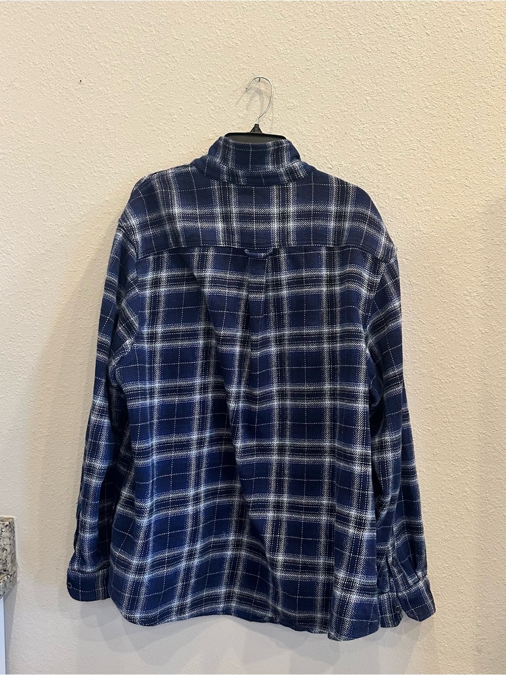 Woolrich Navy and White Plaid Flannel Shirt Jacket | Wool | Cabincore | Size XXL - Picture 2 of 3